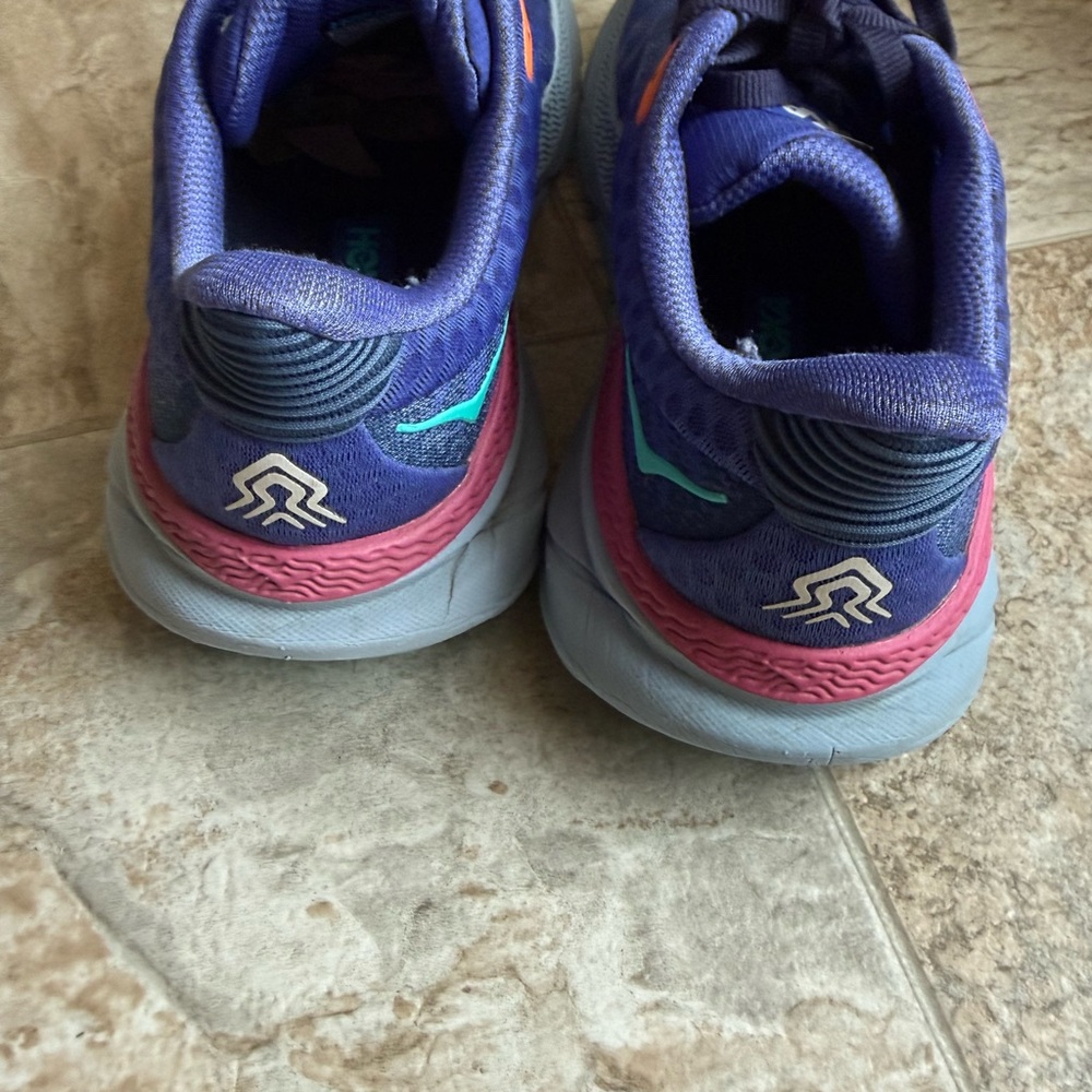 Hoka One One Challenger ATR 7 Athletic Shoes - Picture 9 of 9